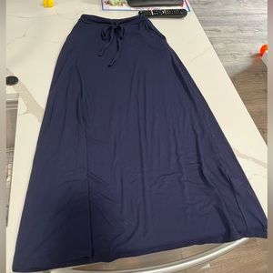 Women’s Dark Blue Maxi Skirt with pockets